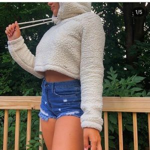 Hollister cropped Sherpa hoodie
